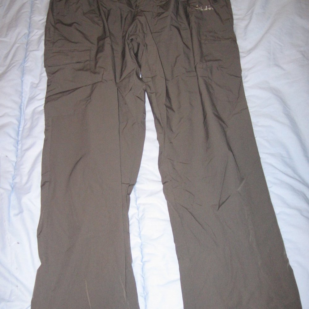 Clothin Gray Elastic Waist Lightweight Cargo Pants Men's Size Large 30" Inseam